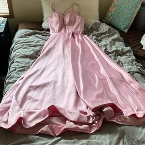 Beautiful Huge Pink Prom Dress Size 10